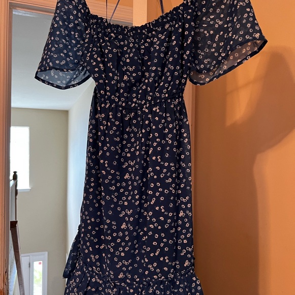 Tash and Sophie dress - Picture 6 of 6